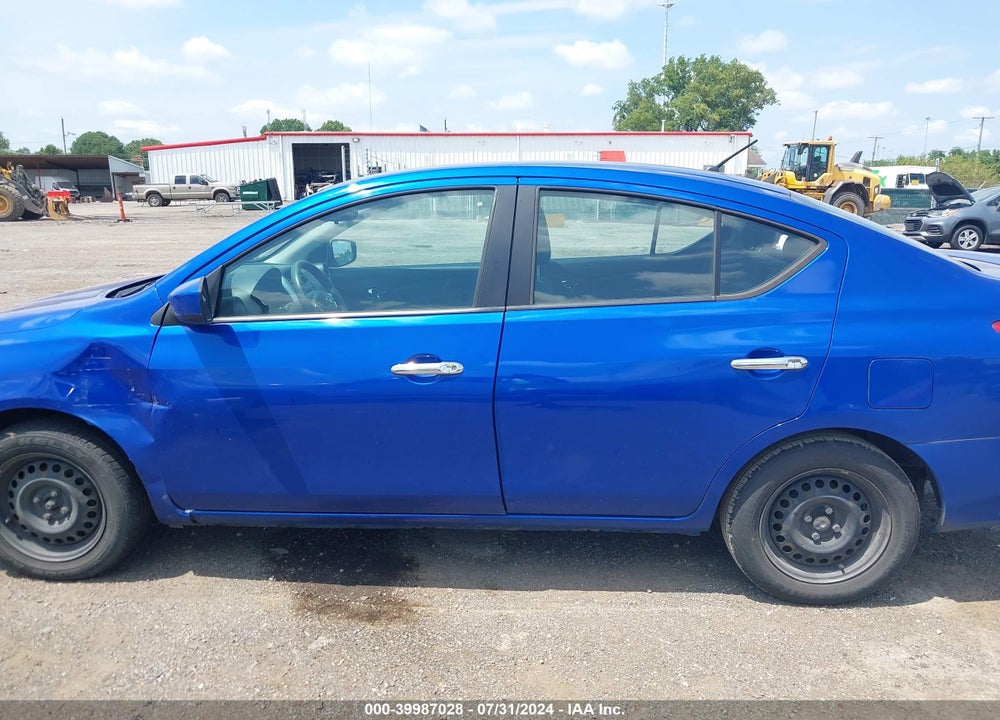 2015 NISSAN VERSA 1.6 SV VIN: 3N1CN7AP9FL853966