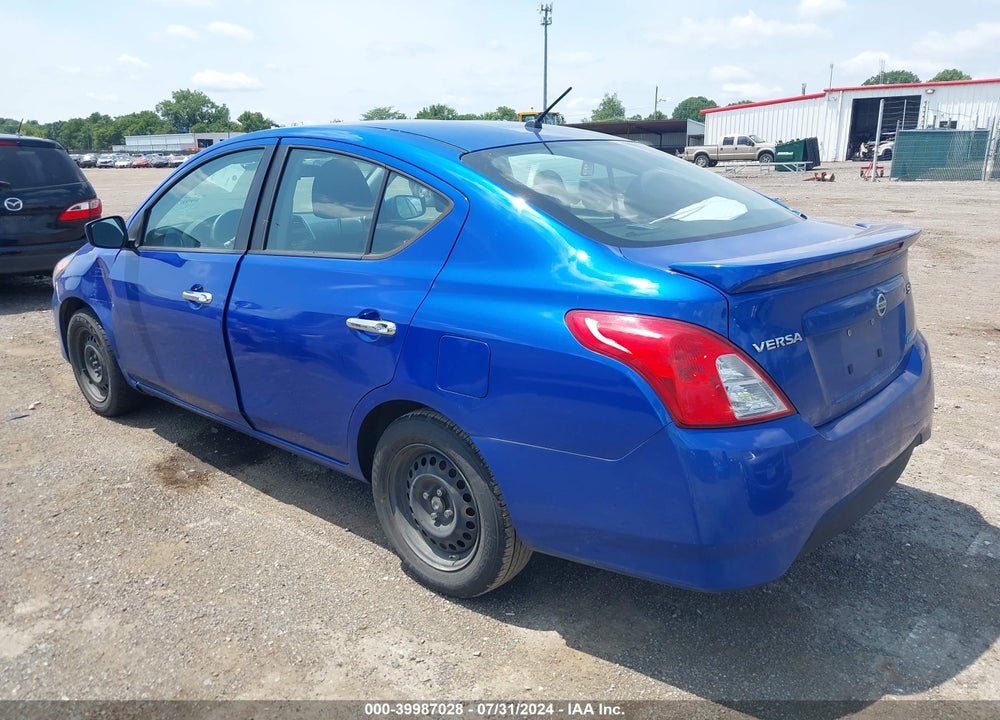 2015 NISSAN VERSA 1.6 SV VIN: 3N1CN7AP9FL853966