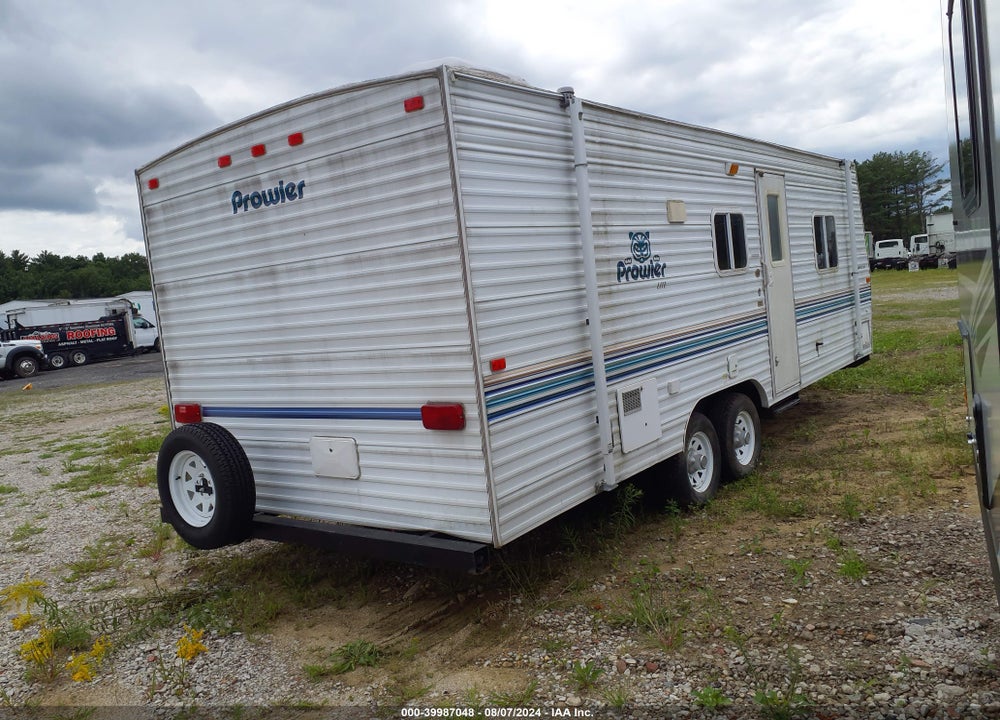 2003 FLEETWOOD TRAVEL TRAILER VIN: 1EC1Z252432805213