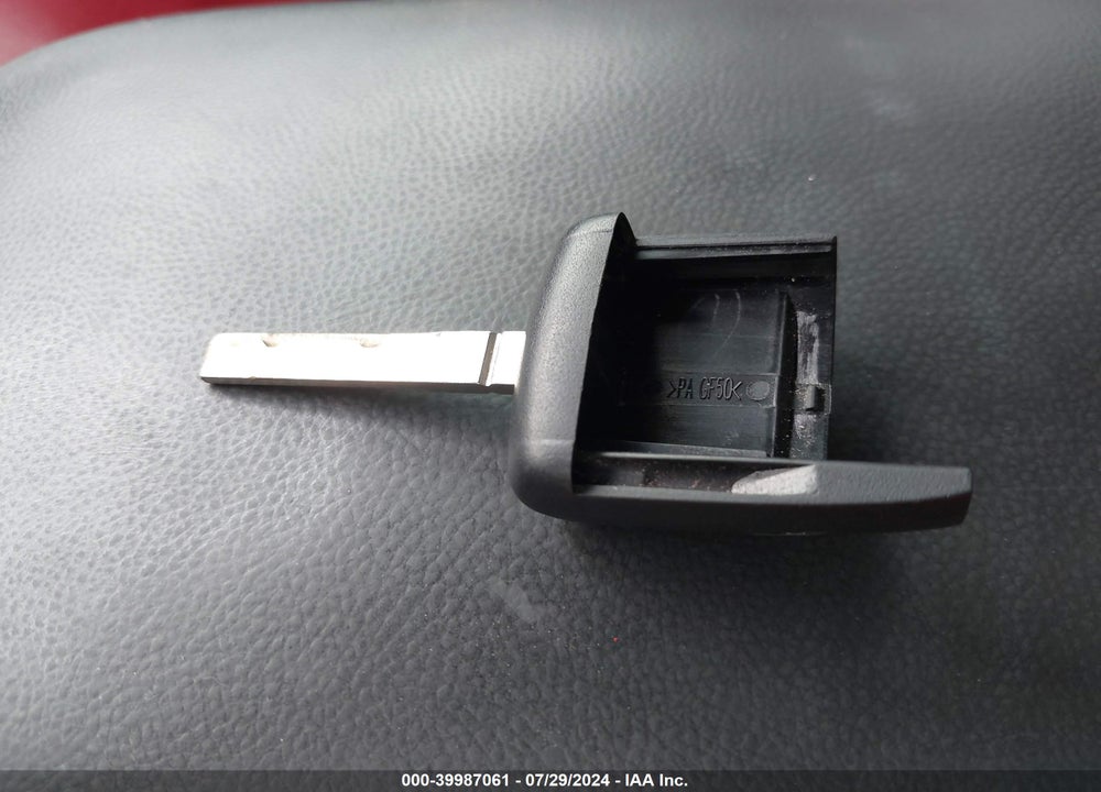 2009 PONTIAC G8 VIN: 6G2EC57YX9L184520