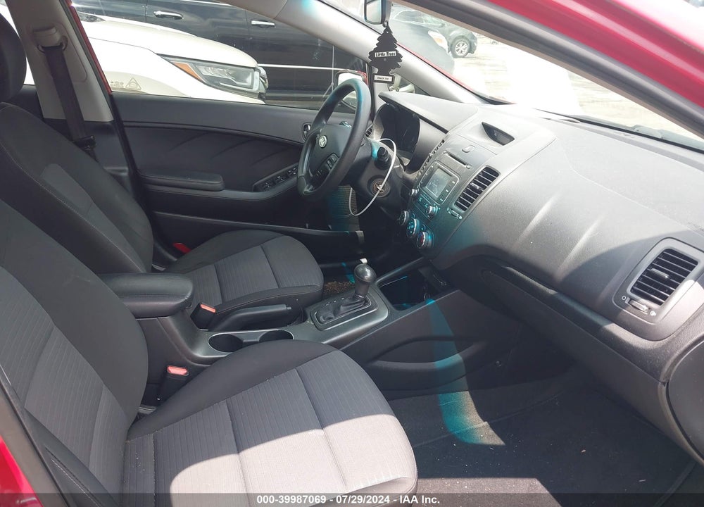 2016 KIA FORTE LX VIN: KNAFX4A60G5462035