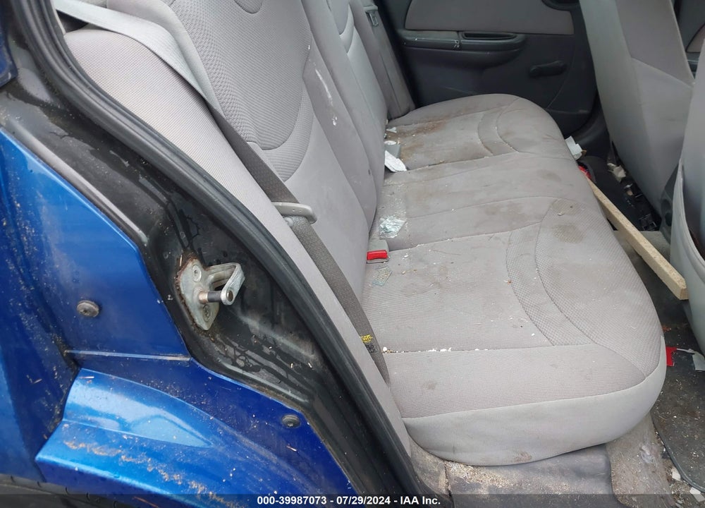 2004 SATURN ION VIN: 1G8AJ52F04Z223733