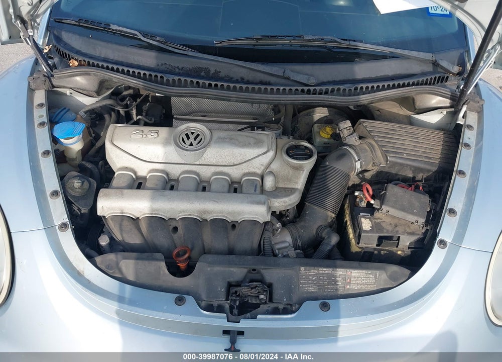 2010 VOLKSWAGEN NEW BEETLE 2.5L VIN: 3VWPG3AG8AM013811