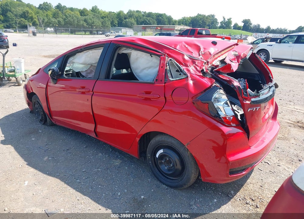 2019 HONDA FIT LX VIN: 3HGGK5H44KM707150