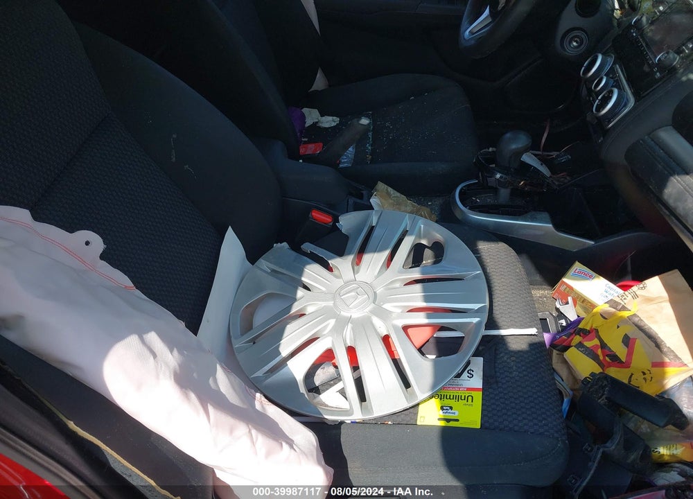 2019 HONDA FIT LX VIN: 3HGGK5H44KM707150