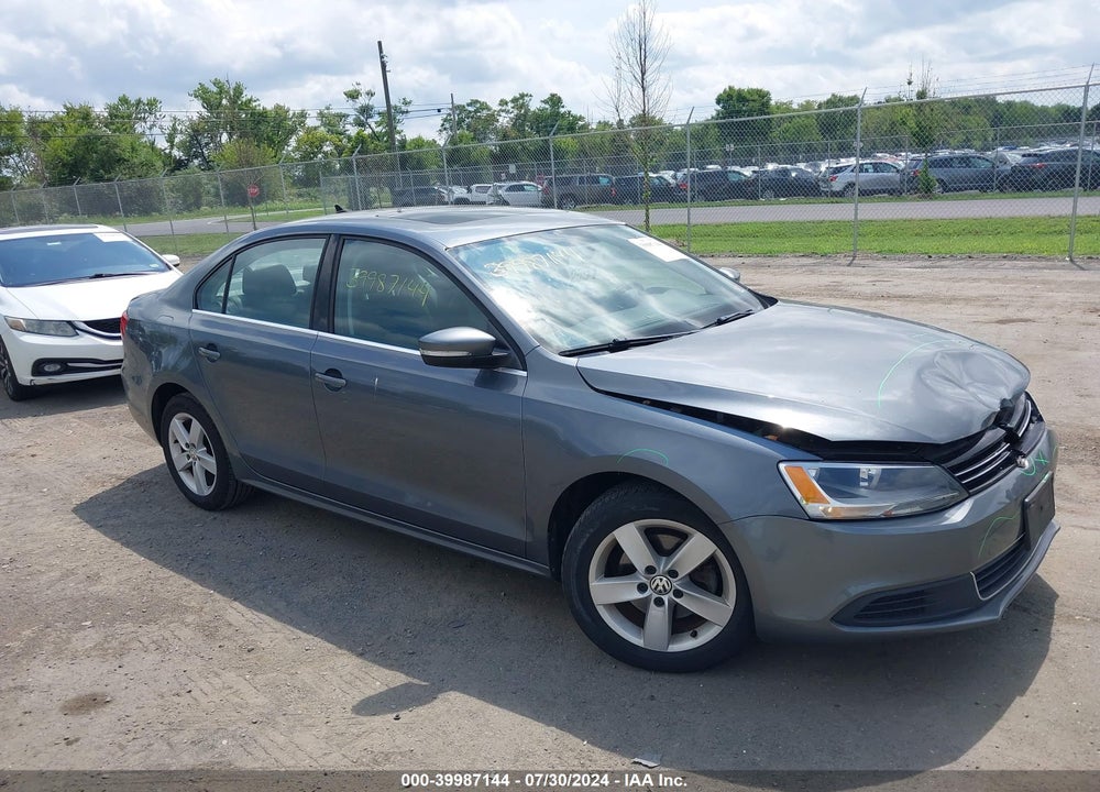 2013 VOLKSWAGEN JETTA 2.0L TDI VIN: 3VWLL7AJ5DM303778