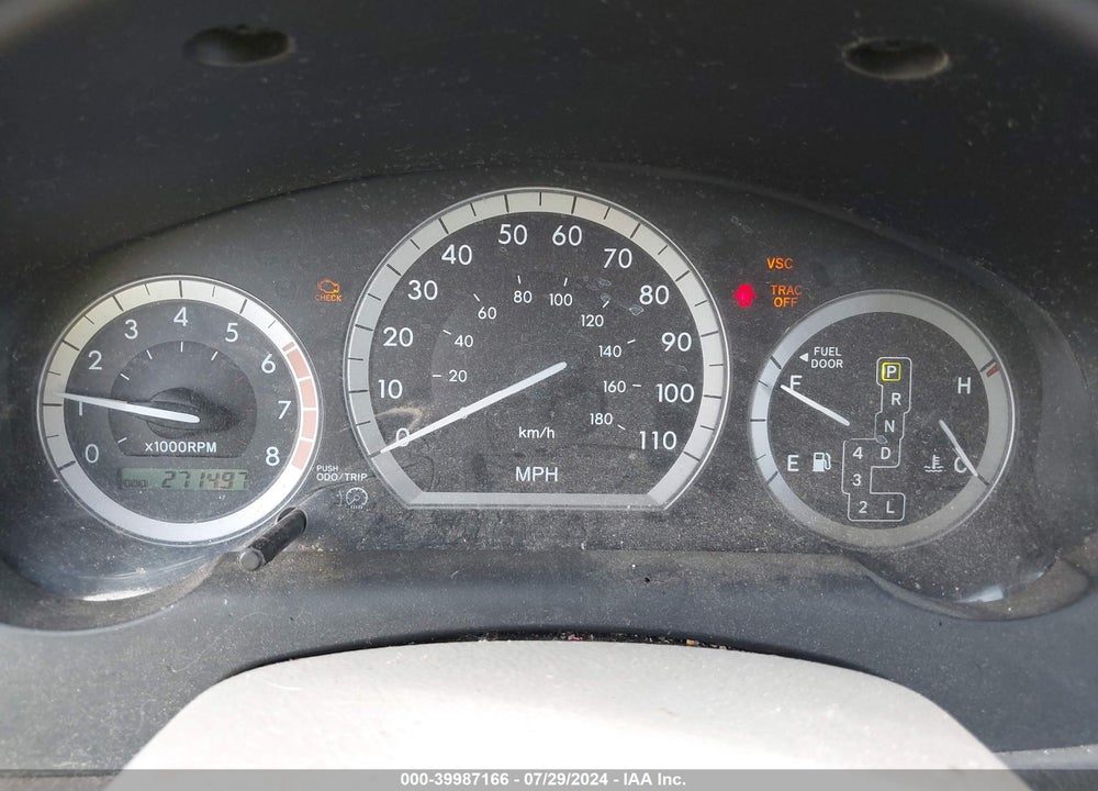 2005 TOYOTA SIENNA XLE VIN: 5TDZA22C75S260875