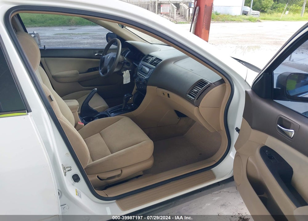 2007 HONDA ACCORD 2.4 LX VIN: 1HGCM56447A095029