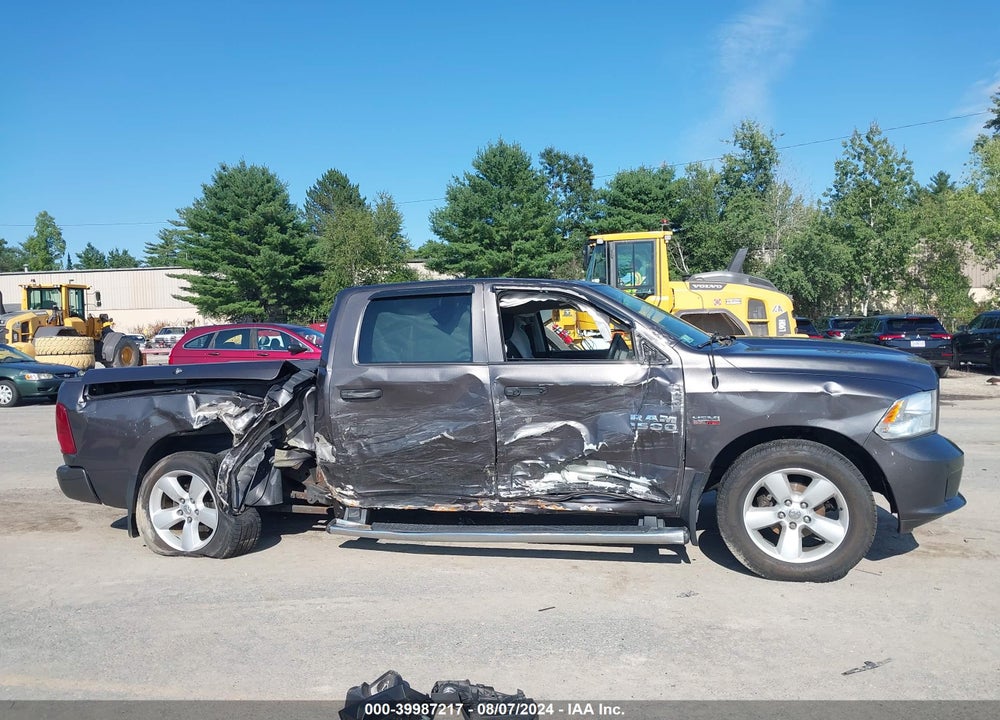2015 RAM 1500 EXPRESS VIN: 1C6RR7KT4FS781042