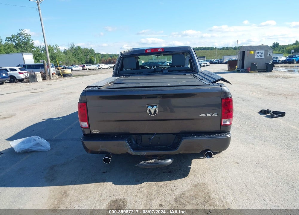 2015 RAM 1500 EXPRESS VIN: 1C6RR7KT4FS781042