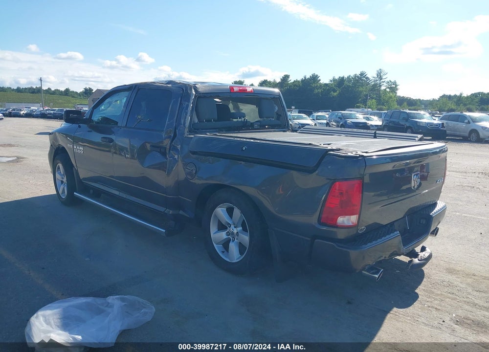 2015 RAM 1500 EXPRESS VIN: 1C6RR7KT4FS781042