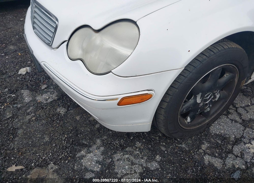 2003 MERCEDES-BENZ C 240 VIN: WDBRF61J93E010614