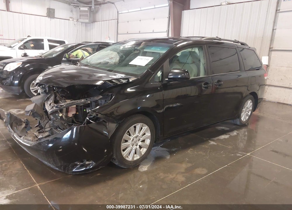 2012 TOYOTA SIENNA XLE 7 PASSENGER VIN: 5TDDK3DCXCS047023