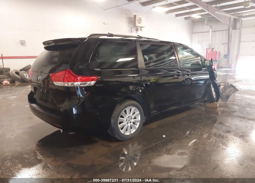 2012 TOYOTA SIENNA XLE 7 PASSENGER VIN: 5TDDK3DCXCS047023