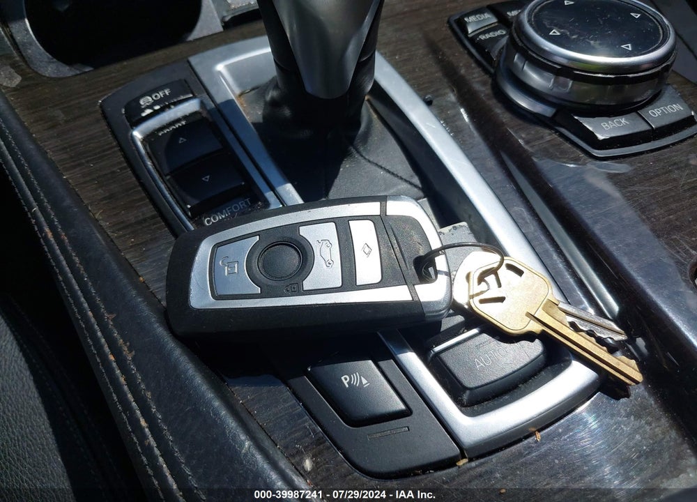 2014 BMW 528I VIN: WBA5A5C50ED500776