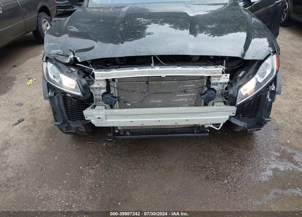 2018 JAGUAR F-PACE 35T R-SPORT VIN: SADCL2EV1JA264123