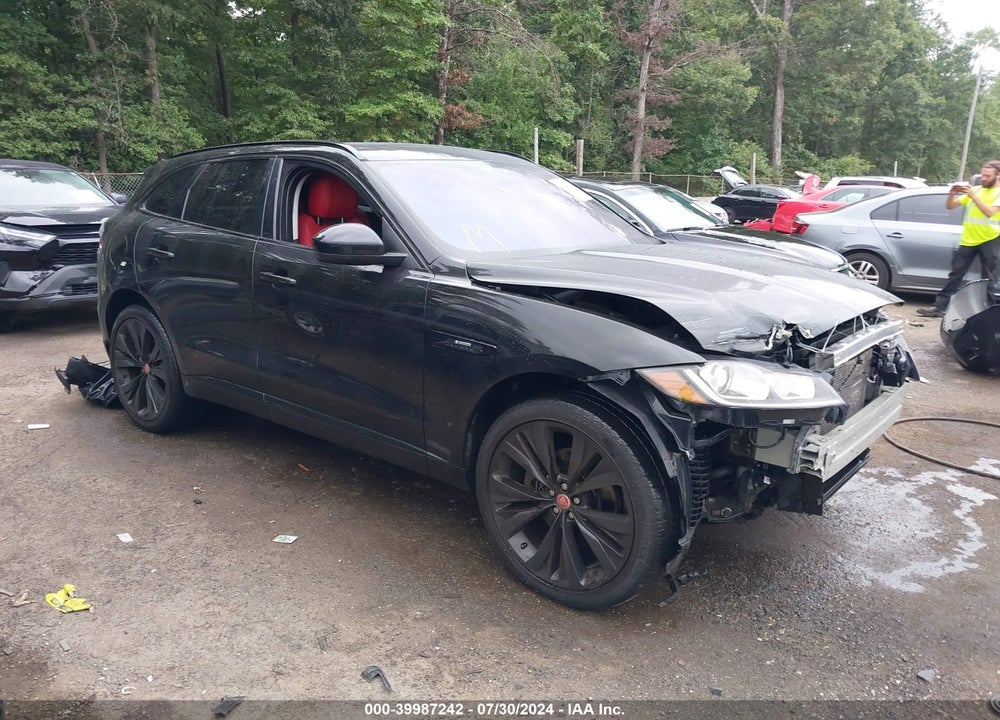 2018 JAGUAR F-PACE 35T R-SPORT VIN: SADCL2EV1JA264123
