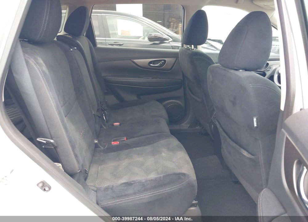 2015 NISSAN ROGUE SV VIN: 5N1AT2MK8FC897185