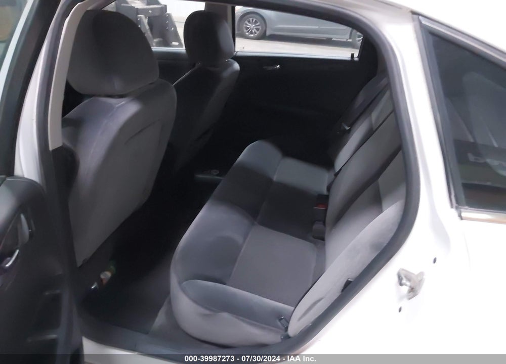 2011 CHEVROLET IMPALA LT VIN: 2G1WG5EK3B1116922