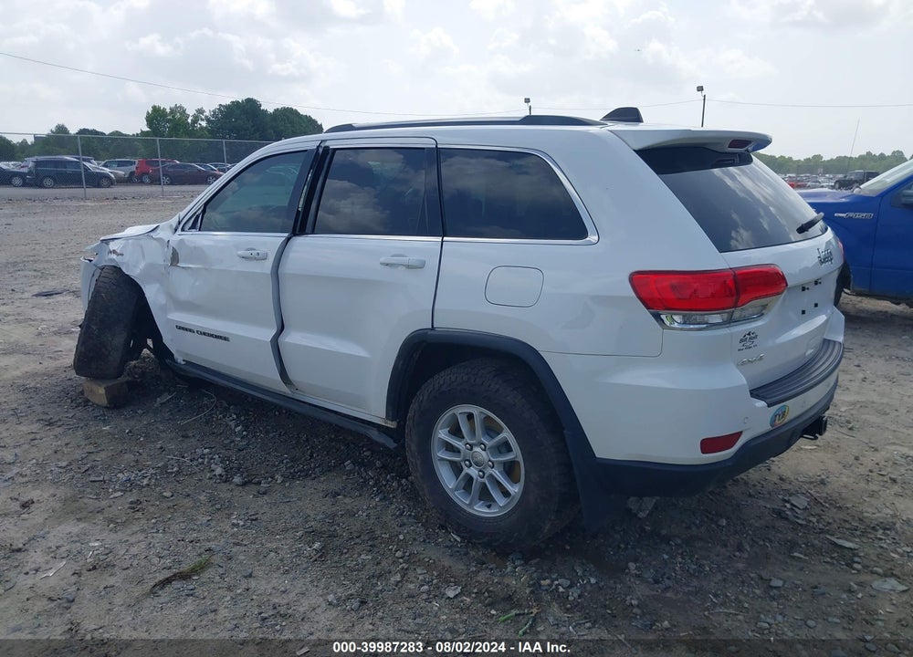 2018 JEEP GRAND CHEROKEE LAREDO E 4X4 VIN: 1C4RJFAG2JC470095