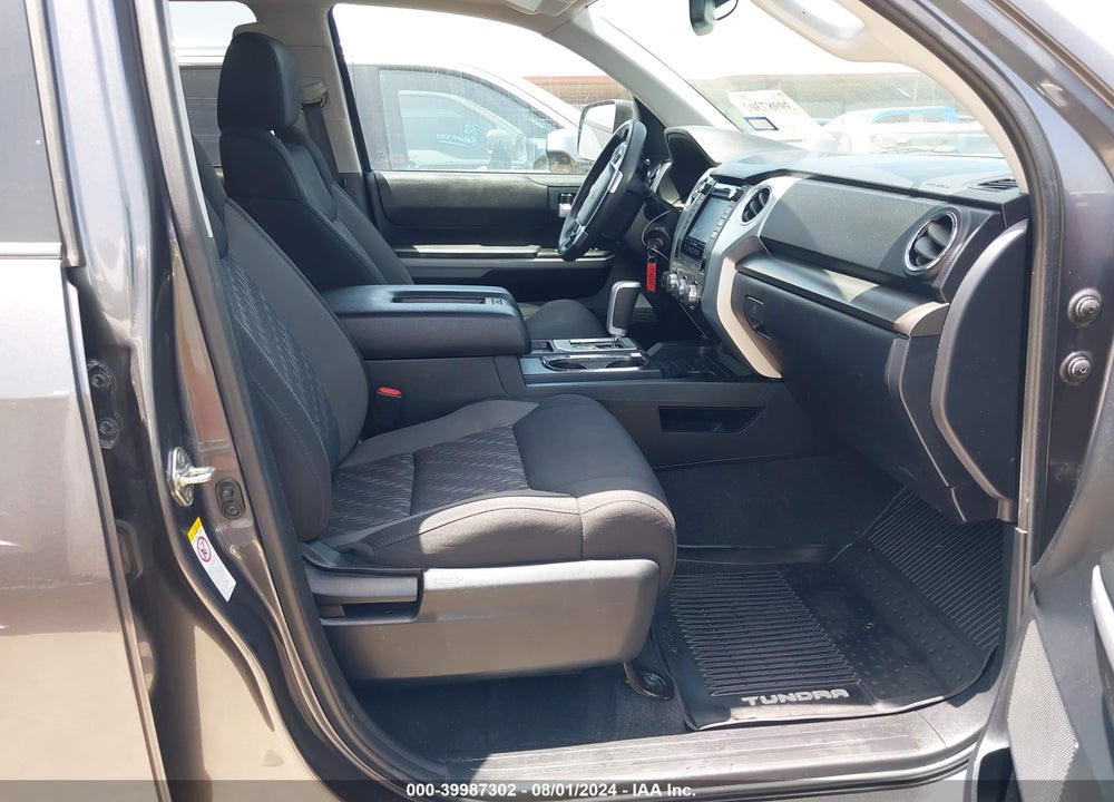 2018 TOYOTA TUNDRA 1794 5.7L V8/LIMITED 5.7L V8/PLATINUM 5.7L V8/SR5 5.7L V8 VIN: 5TFDW5F14JX767548