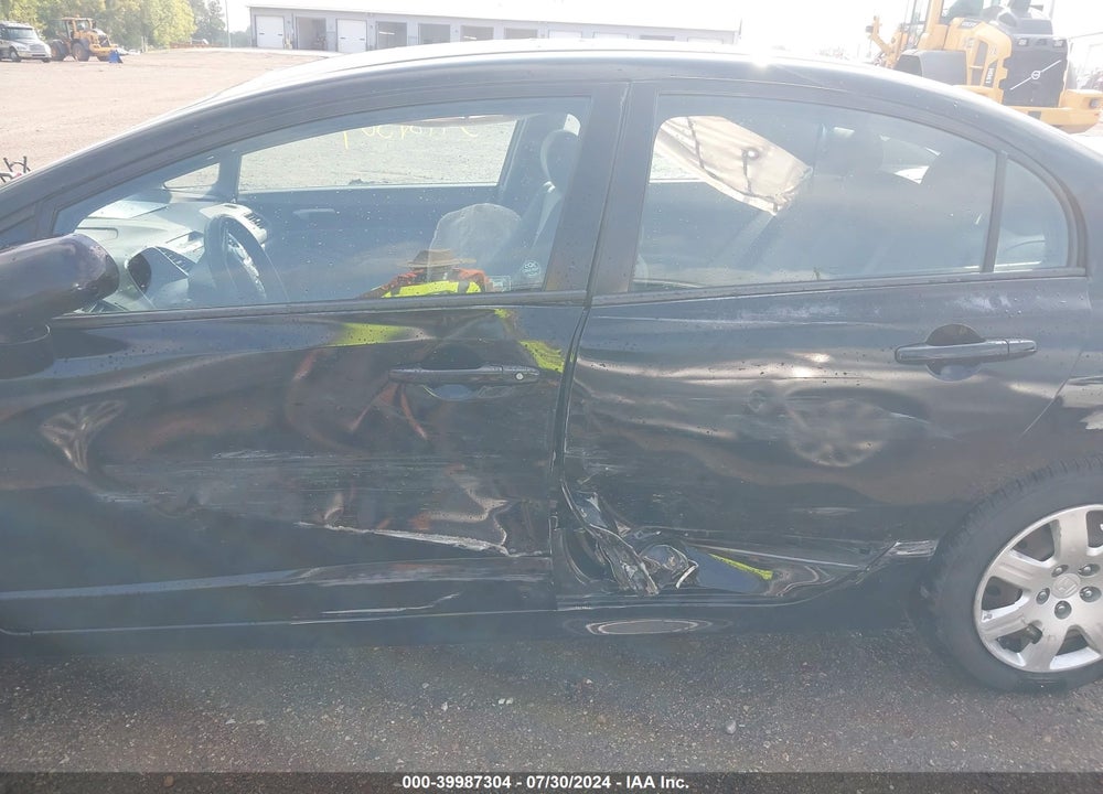 2011 HONDA CIVIC LX VIN: 2HGFA1F57BH508871