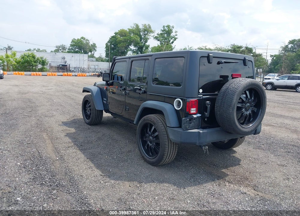 2015 JEEP WRANGLER UNLIMITED SPORT VIN: 1C4BJWDG3FL642266