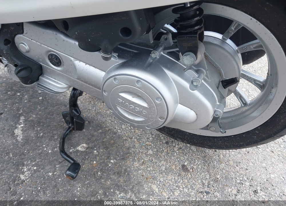 2023 VESPA PRIMAVERA/SPRINT 50 VIN: ZAPCA06B5P5107270