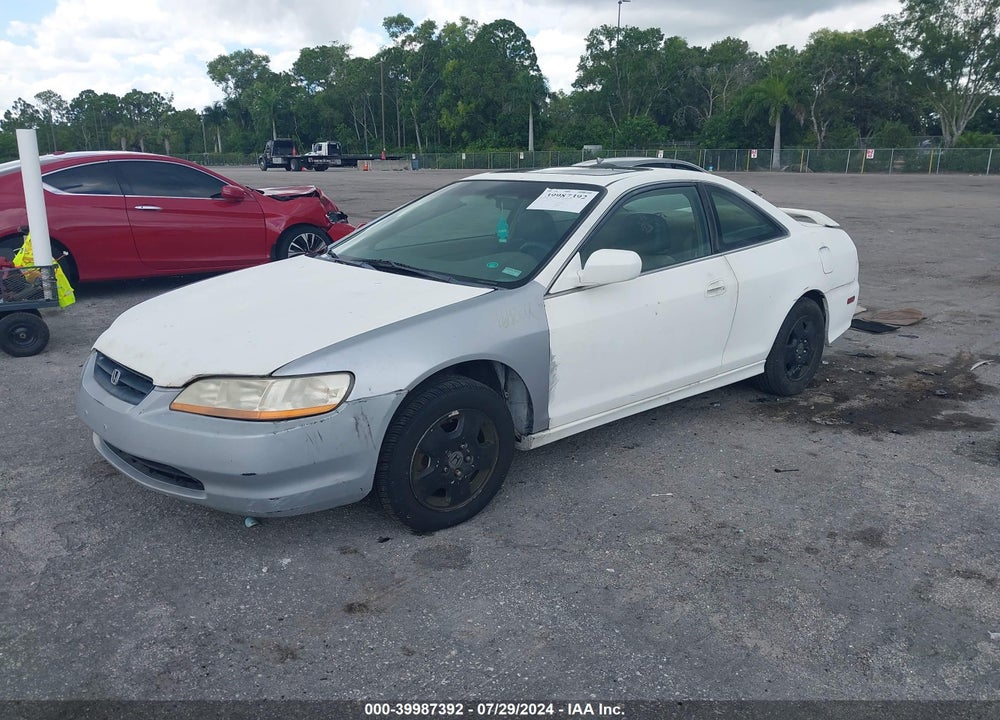 2001 HONDA ACCORD 3.0 EX VIN: 1HGCG225X1A031993