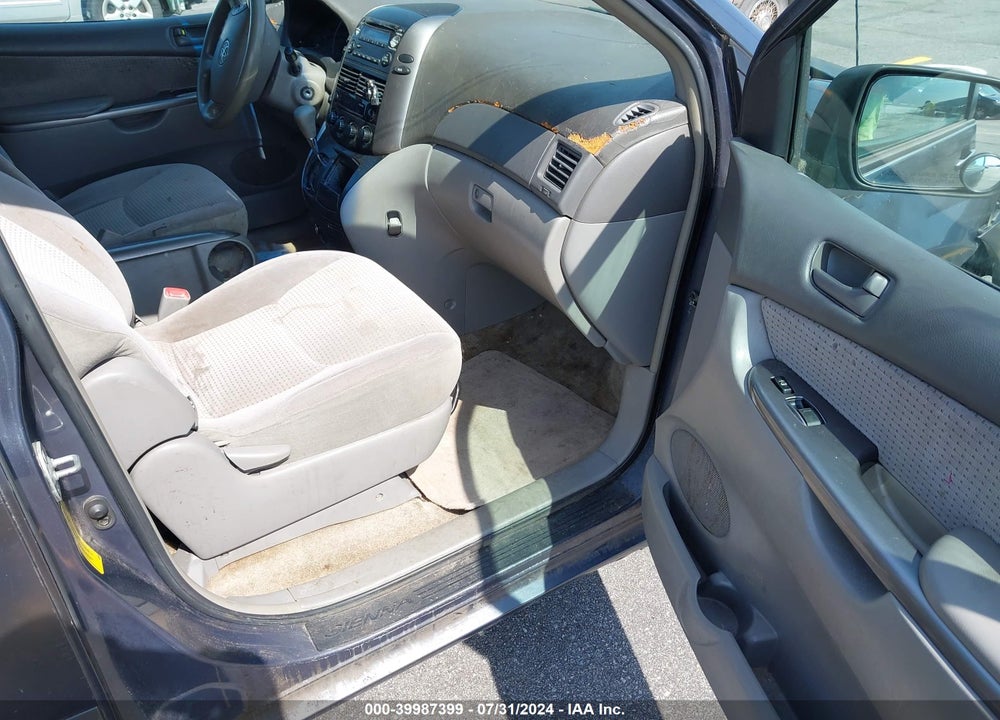 2006 TOYOTA SIENNA LE VIN: 5TDZA23C66S440901