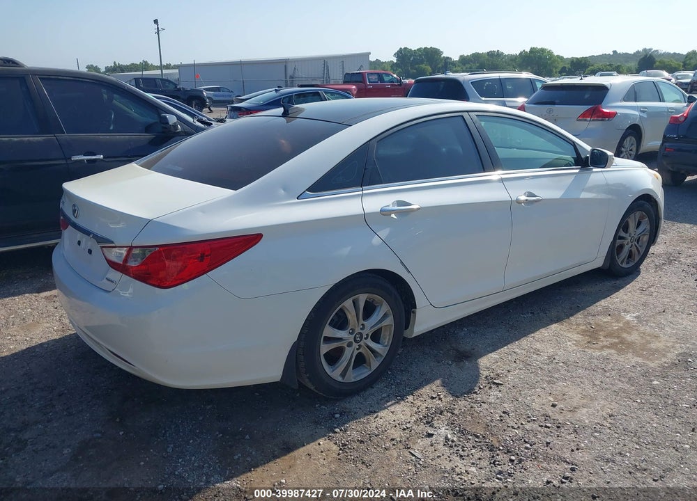 2013 HYUNDAI SONATA LIMITED VIN: 5NPEC4AC3DH645327