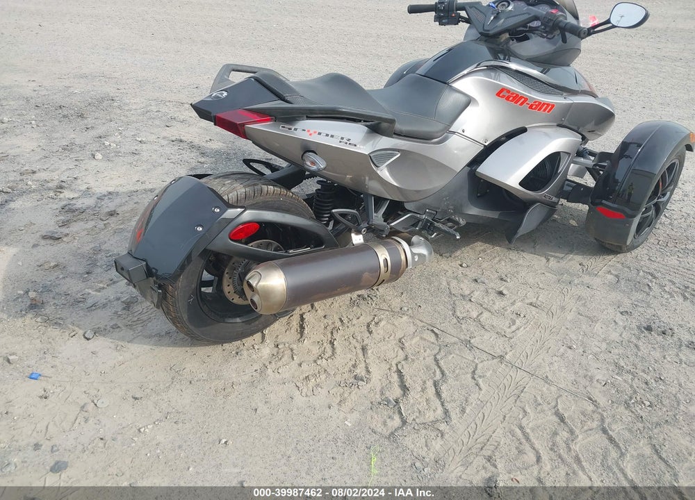 2012 CAN-AM SPYDER ROADSTER RS-S VIN: 2BXJAWA11CV000067