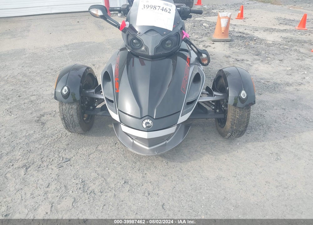 2012 CAN-AM SPYDER ROADSTER RS-S VIN: 2BXJAWA11CV000067