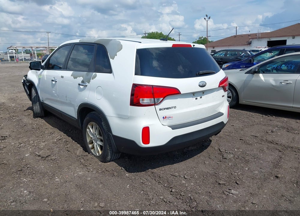 2014 KIA SORENTO LX VIN: 5XYKTCA61EG487635