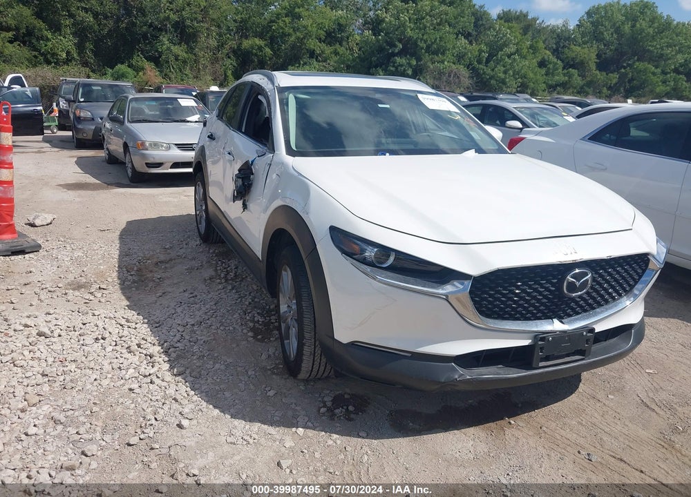 2022 MAZDA CX-30 PREFERRED VIN: 3MVDMBCL3NM442927