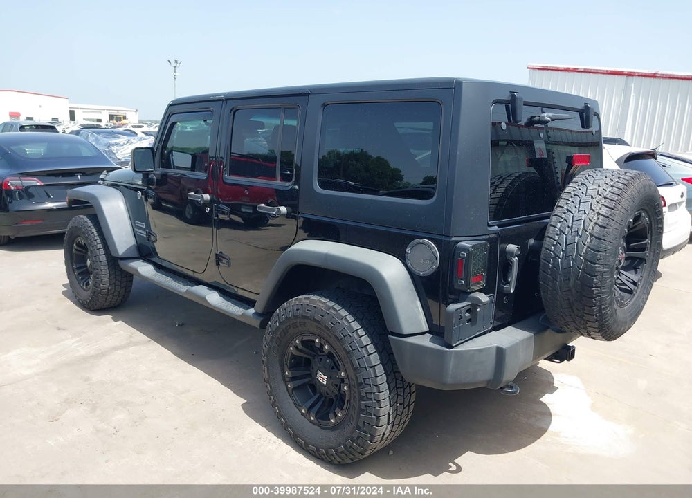 2015 JEEP WRANGLER UNLIMITED SPORT VIN: 1C4BJWDG4FL546372
