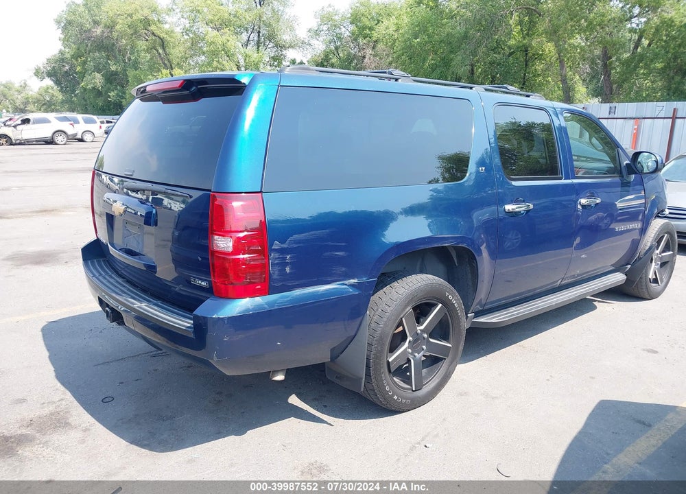 2007 CHEVROLET SUBURBAN 1500 LT VIN: 1GNFK16367J207399