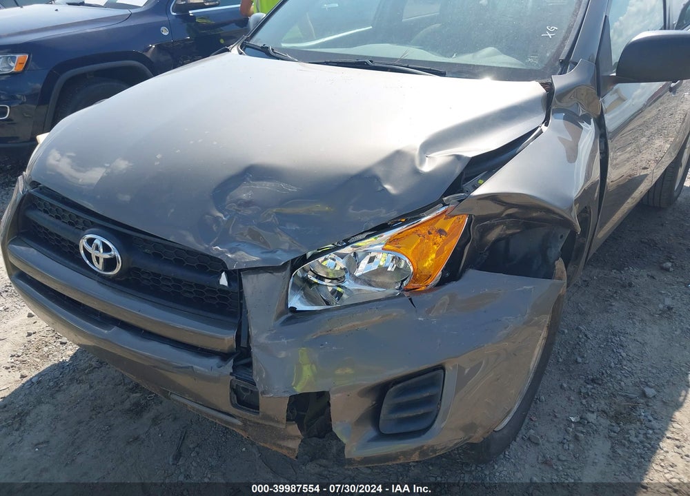2011 TOYOTA RAV4 VIN: JTMZF4DV3BD030561