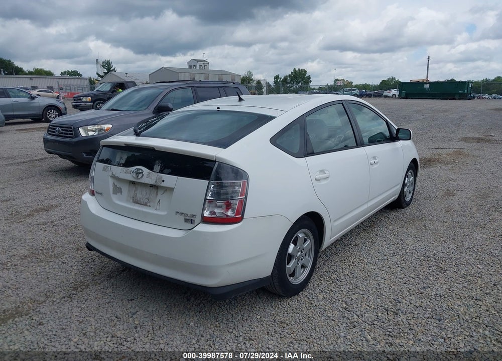 2005 TOYOTA PRIUS VIN: JTDKB20U853050961