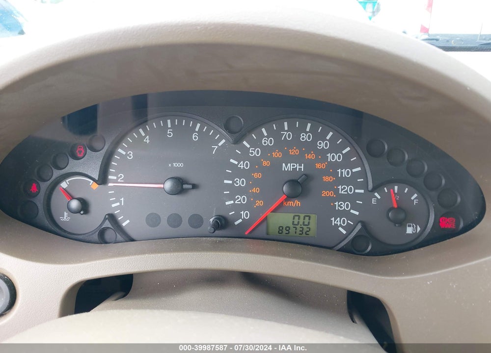 2005 FORD FOCUS ZX4 VIN: 1FAHP34N55W259261