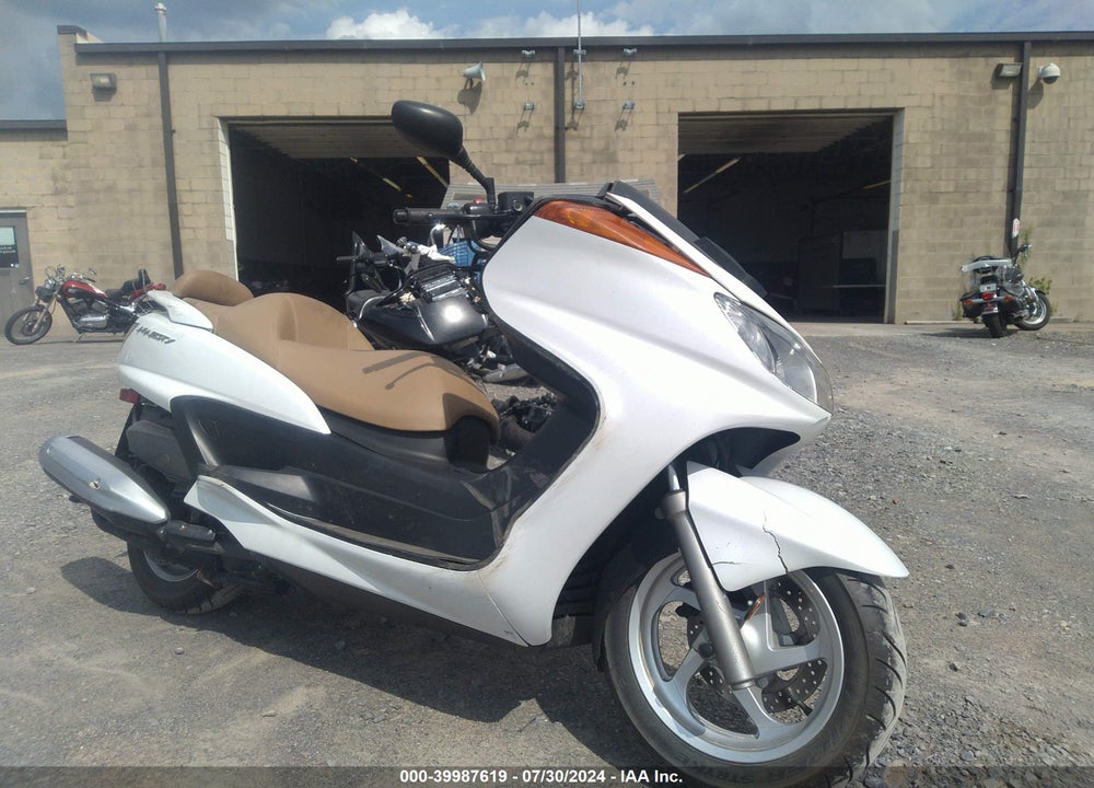 2010 YAMAHA YP400 VIN: JYASH03Y0AA009307