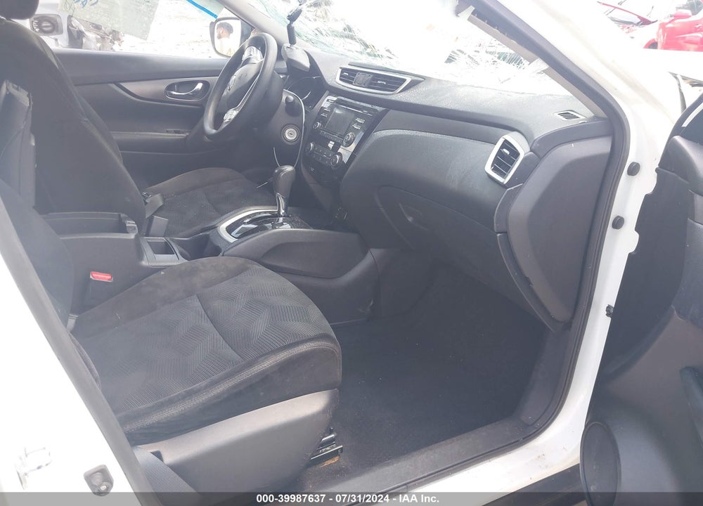 2014 NISSAN ROGUE S VIN: 5N1AT2MK6EC795852