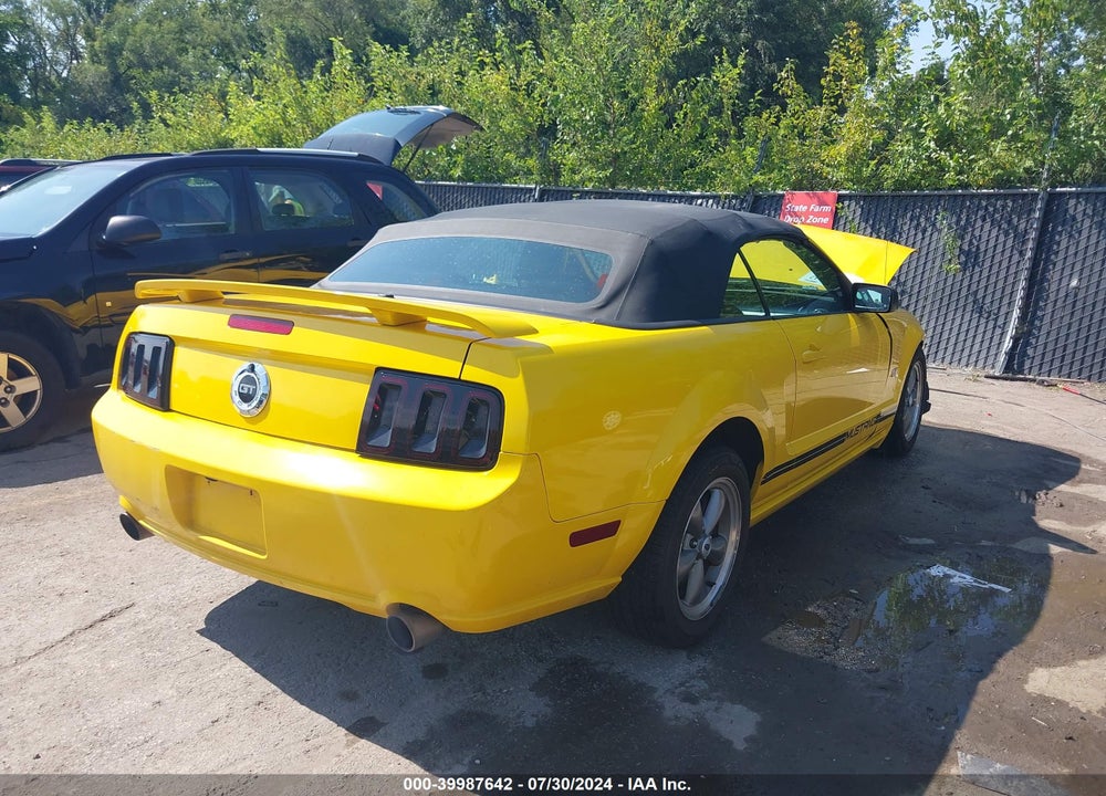 2006 FORD MUSTANG GT VIN: 1ZVFT85H565194855