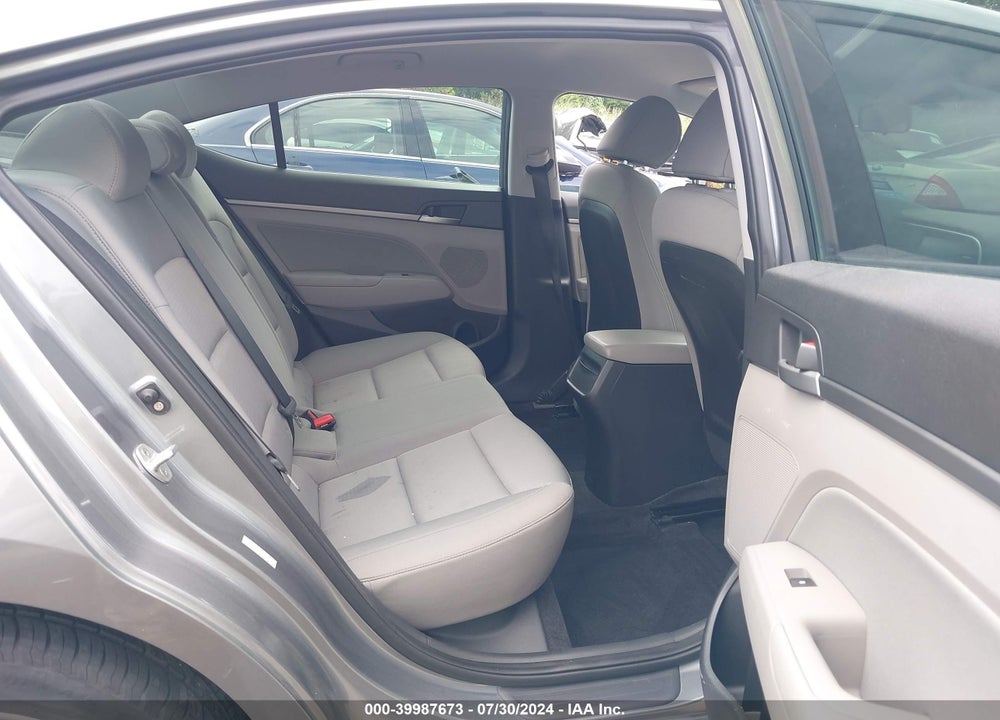 2018 HYUNDAI ELANTRA SEL VIN: KMHD84LF4JU451102