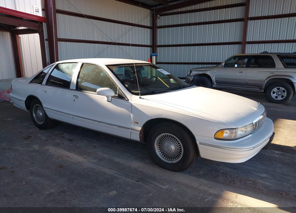 1994 CHEVROLET CAPRICE CLASSIC LS VIN: 1G1BN52W2RR164201