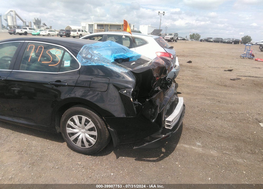 2024 TOYOTA CAMRY HYBRID LE VIN: 4T1C31AK7RU060370