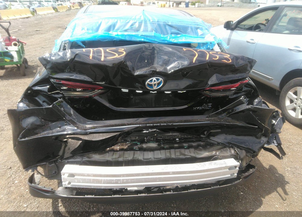 2024 TOYOTA CAMRY HYBRID LE VIN: 4T1C31AK7RU060370