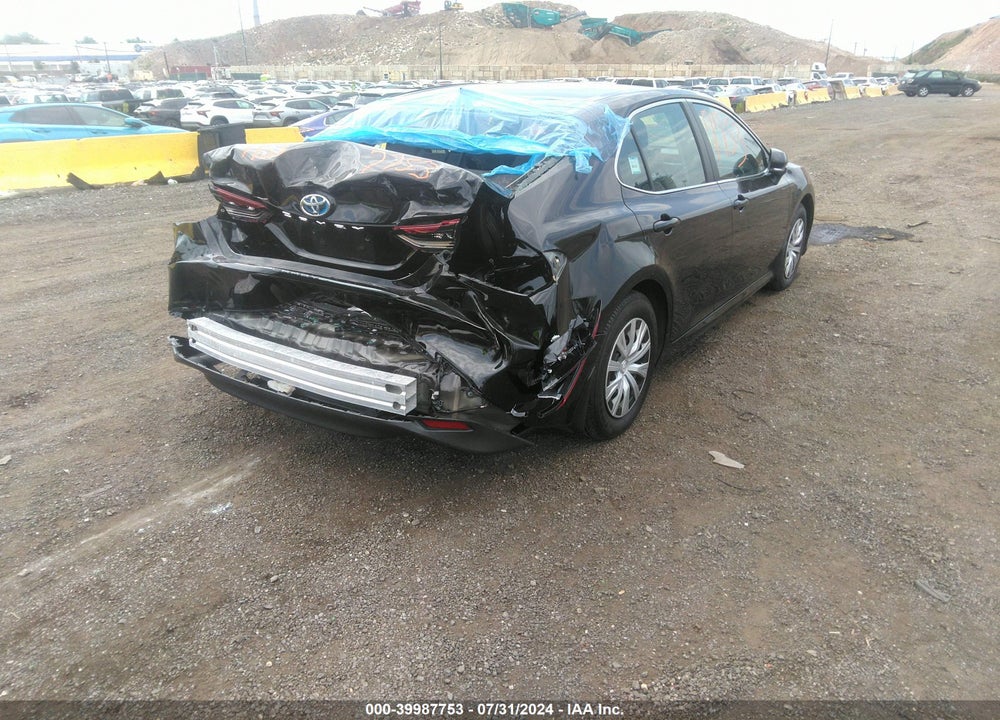 2024 TOYOTA CAMRY HYBRID LE VIN: 4T1C31AK7RU060370