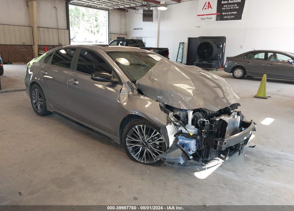 2024 KIA FORTE GT LINE VIN: 3KPF54AD2RE691203