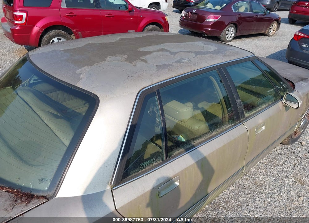 1994 OLDSMOBILE 98 REGENCY VIN: 1G3CX52L8R4315048